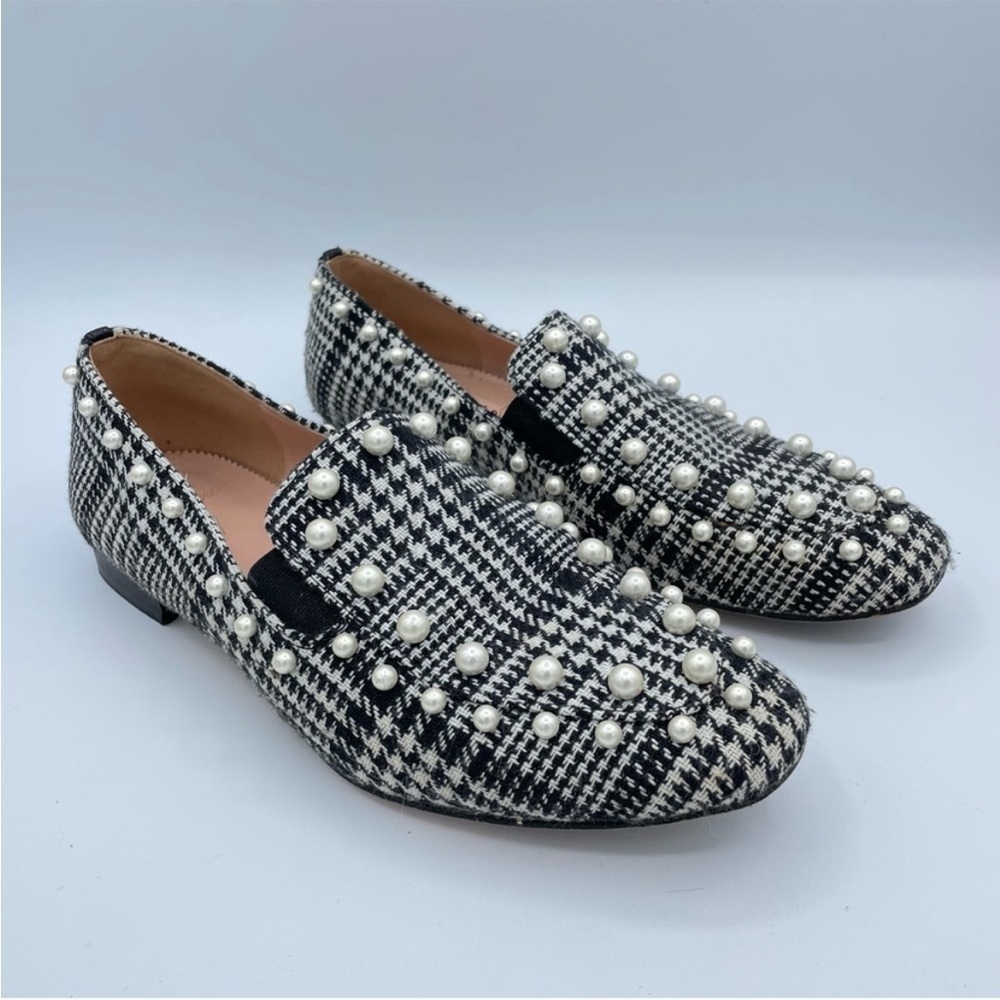 EUC J Crew Black and White Twwed Loafers with Faux Pearls - Picture 2 of 12
